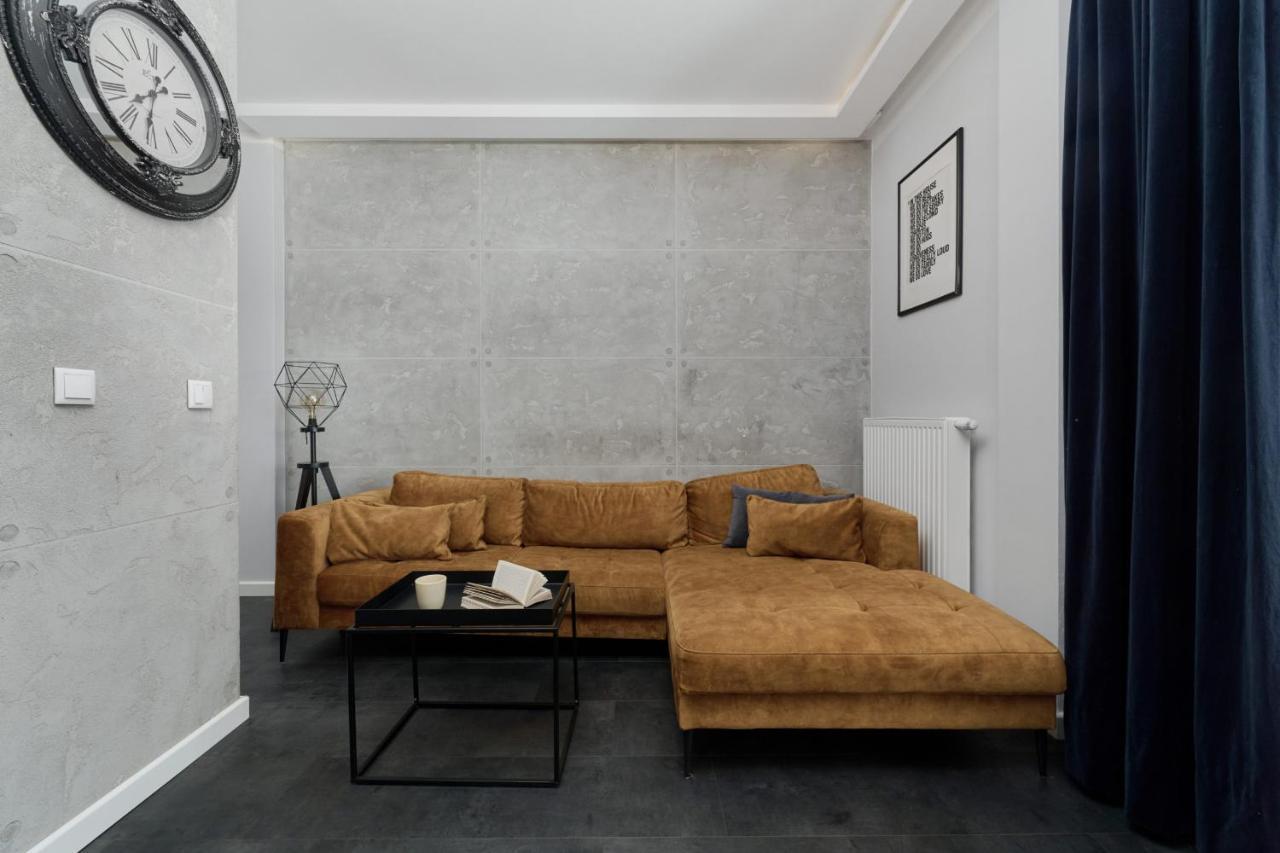 Stylish Kosciuszki Apartaments Near The Market Square With Free Garage Wroclaw By Noclegi Renters Luaran gambar