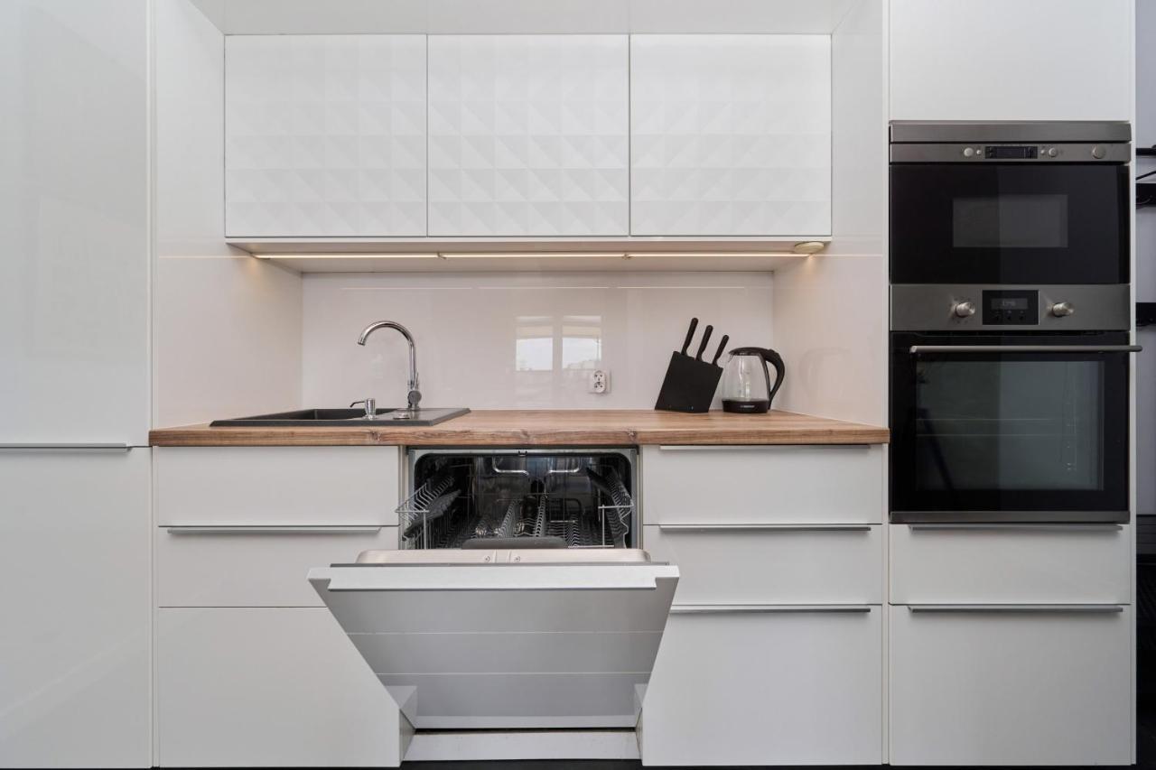 Stylish Kosciuszki Apartaments Near The Market Square With Free Garage Wroclaw By Noclegi Renters Luaran gambar
