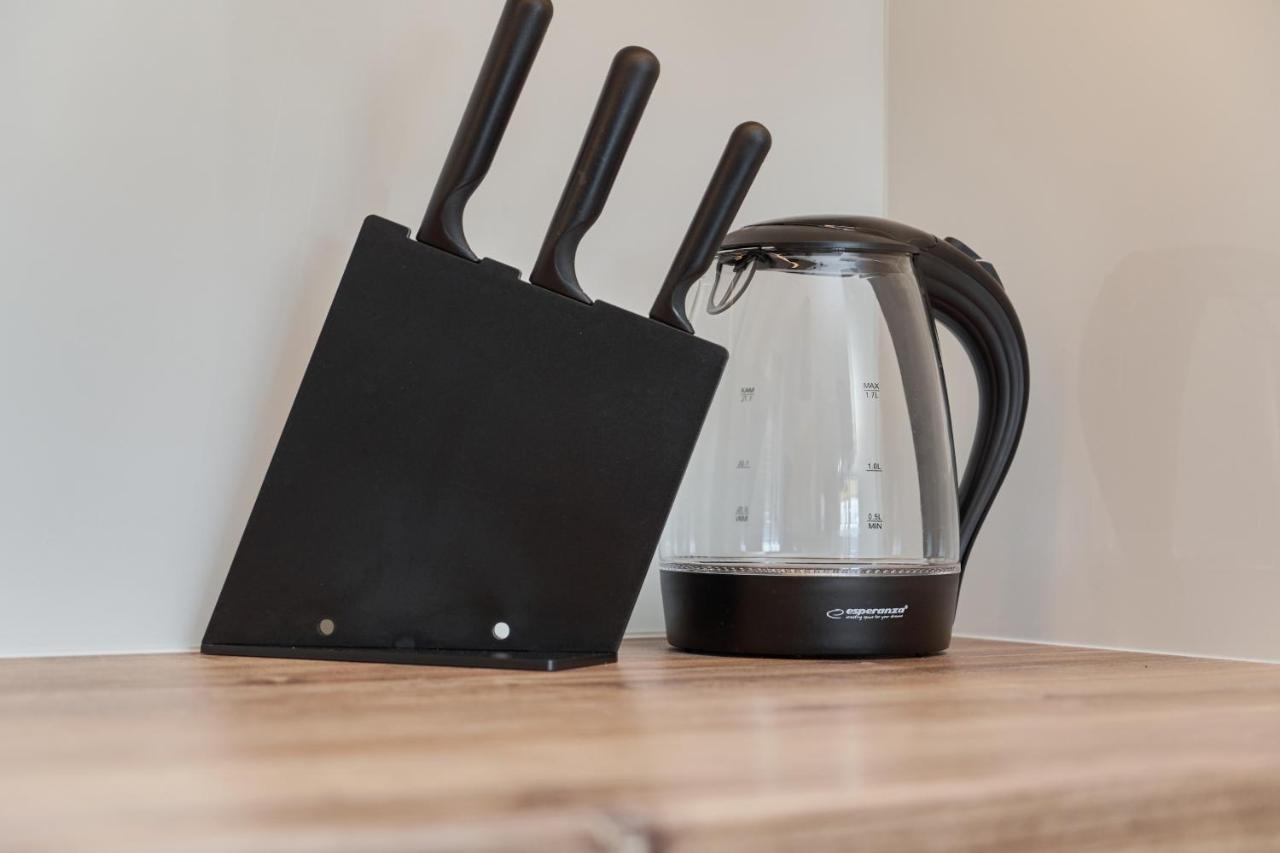 Stylish Kosciuszki Apartaments Near The Market Square With Free Garage Wroclaw By Noclegi Renters Luaran gambar