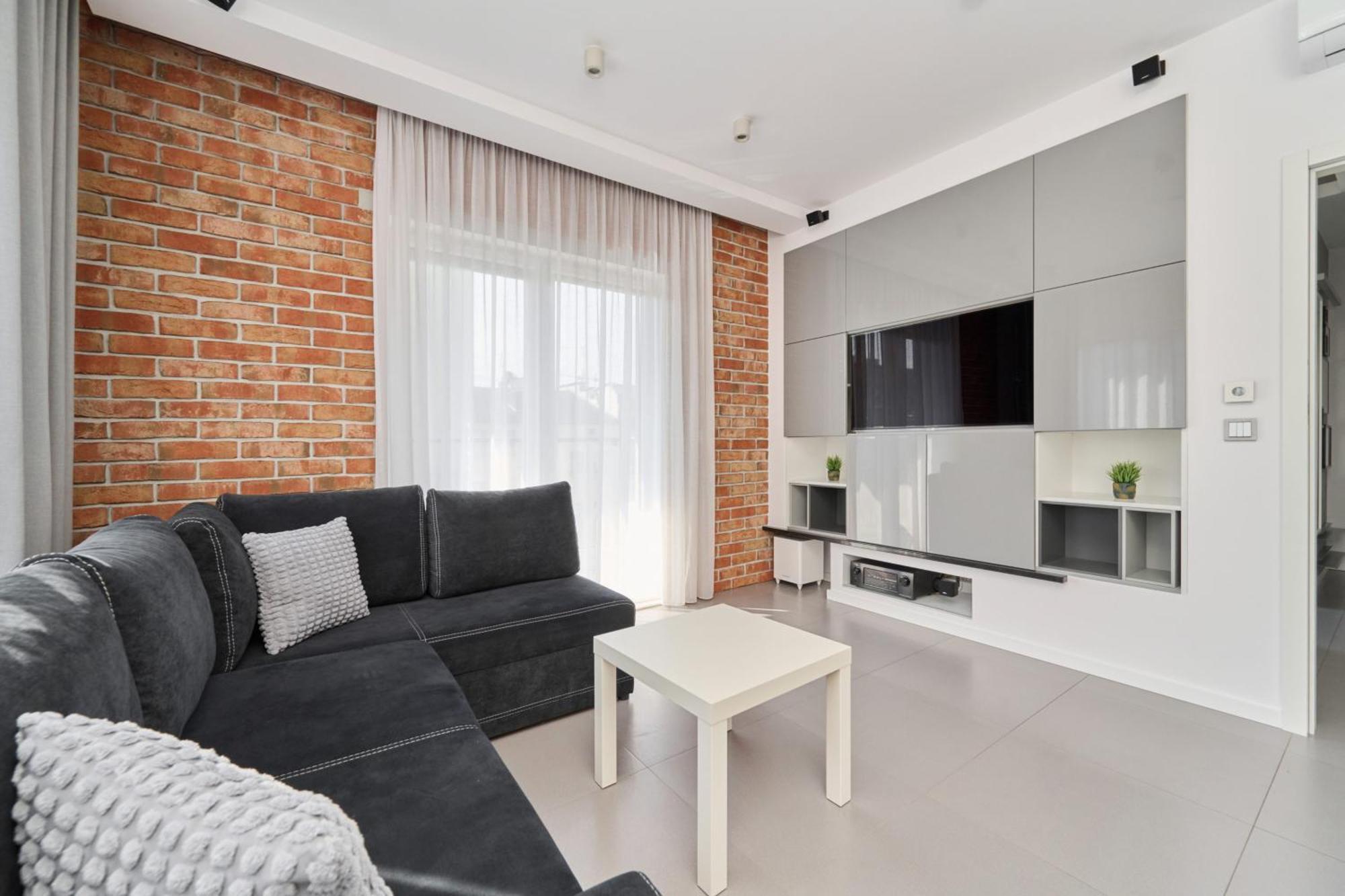 Stylish Kosciuszki Apartaments Near The Market Square With Free Garage Wroclaw By Noclegi Renters Luaran gambar