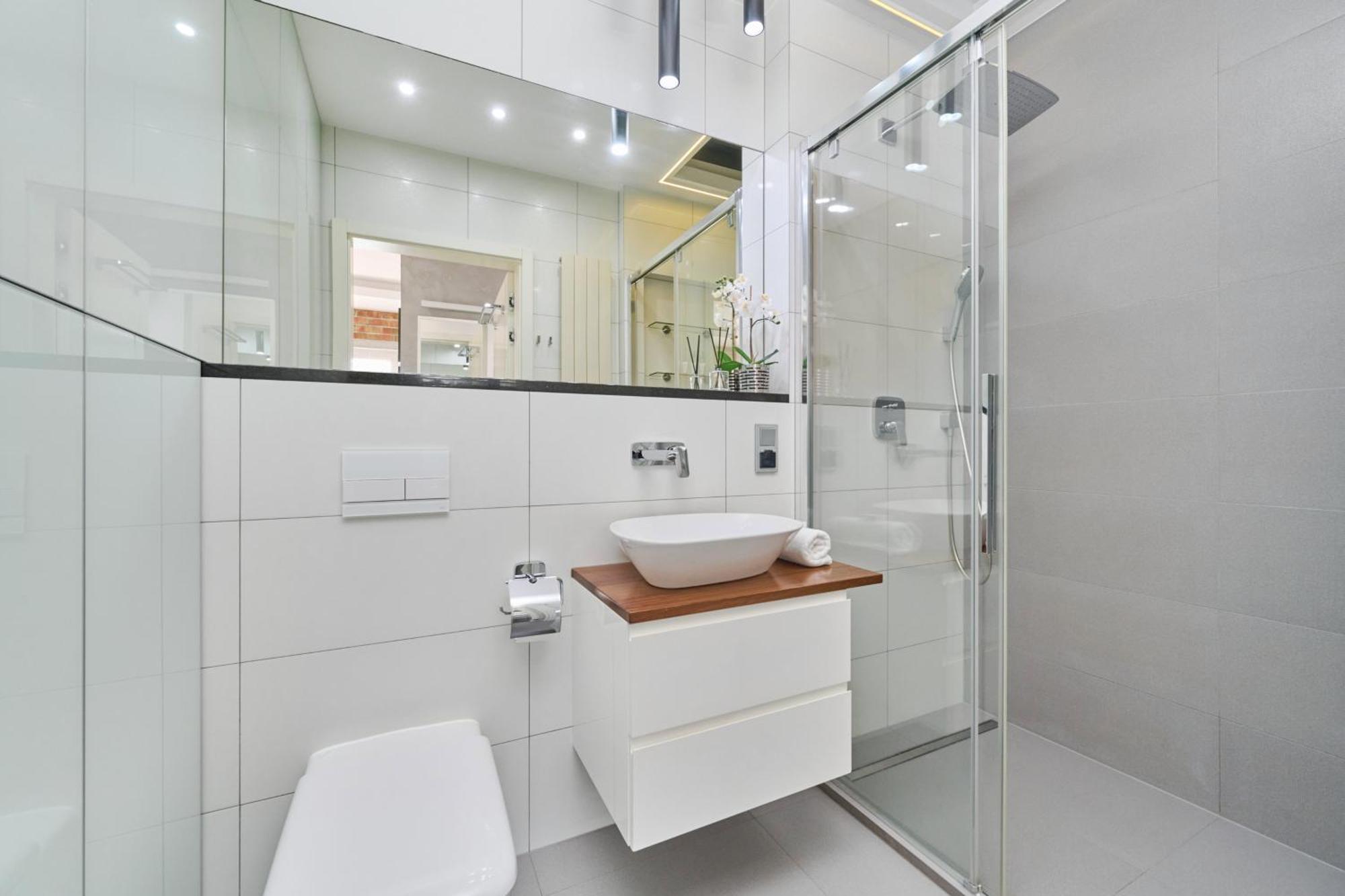 Stylish Kosciuszki Apartaments Near The Market Square With Free Garage Wroclaw By Noclegi Renters Luaran gambar