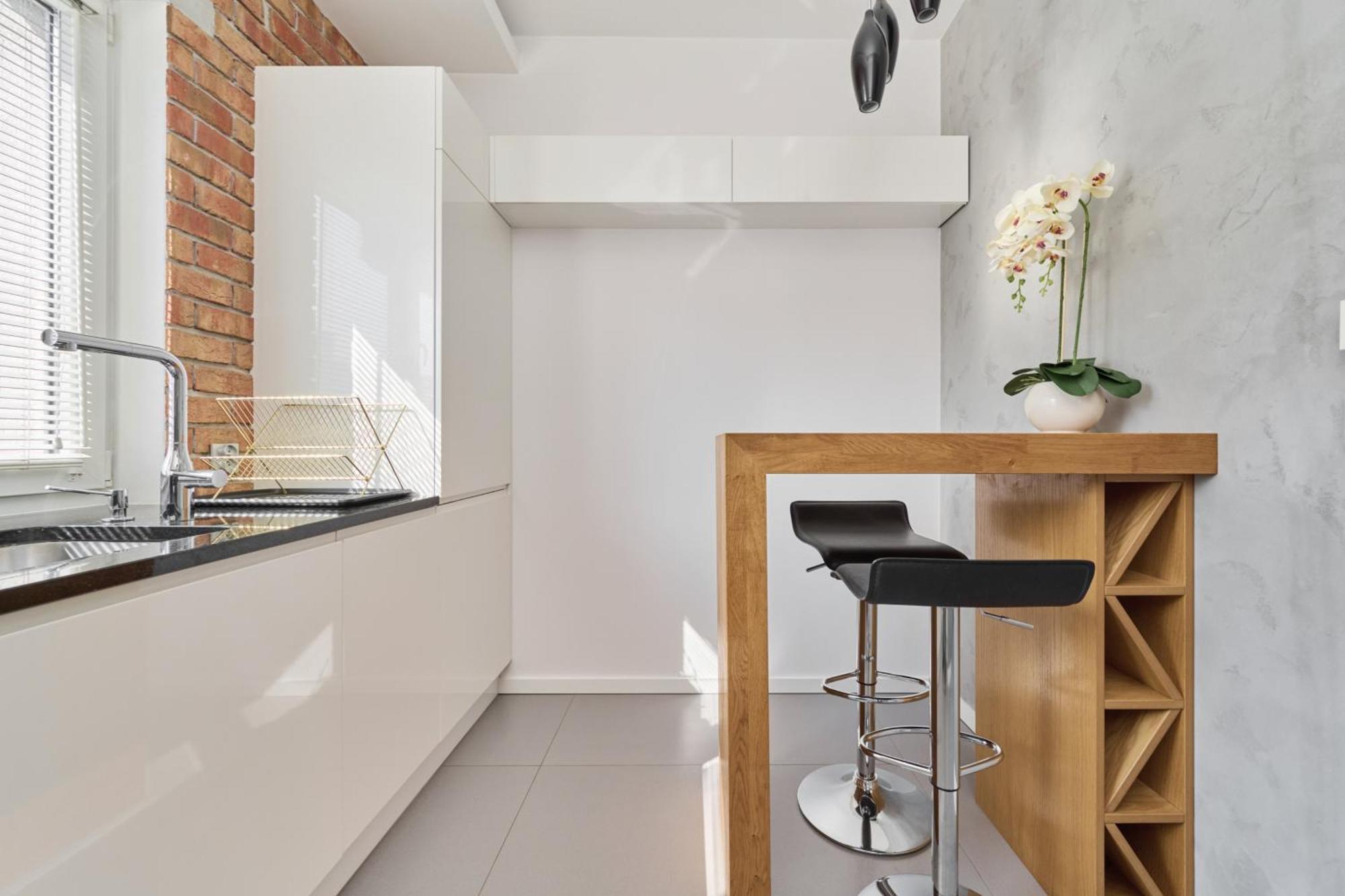Stylish Kosciuszki Apartaments Near The Market Square With Free Garage Wroclaw By Noclegi Renters Luaran gambar