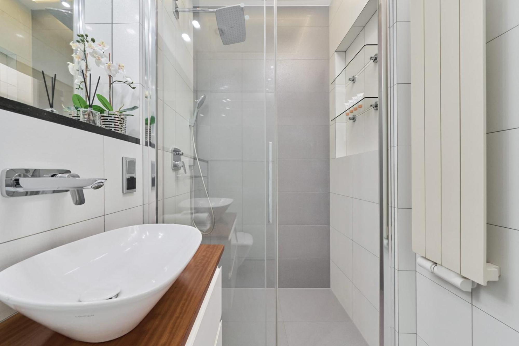 Stylish Kosciuszki Apartaments Near The Market Square With Free Garage Wroclaw By Noclegi Renters Luaran gambar